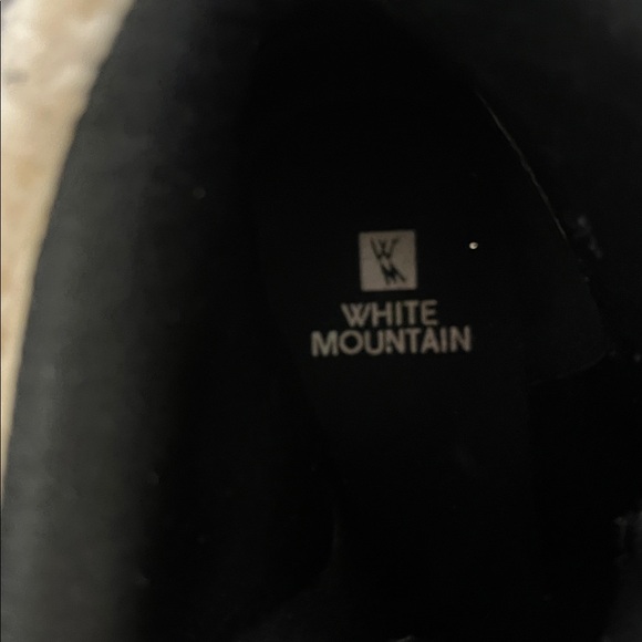 White Mountain Cozy Black Faux Suede Hiking Boots Sherpa Lined Size 10 - Picture 4 of 5